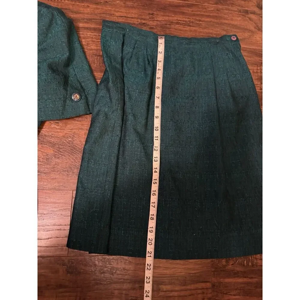 Vintage Kasper ASL Green 2 Piece Short Sleeve Jacket Skirt Suit Set Size 8
